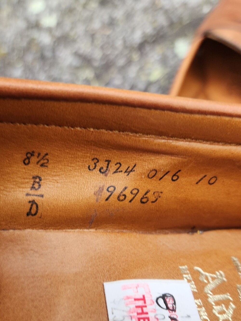 Alden Model 9696 Men's Leather Penny Loafers in Cognac size 8.5 - Picture 7 of 16